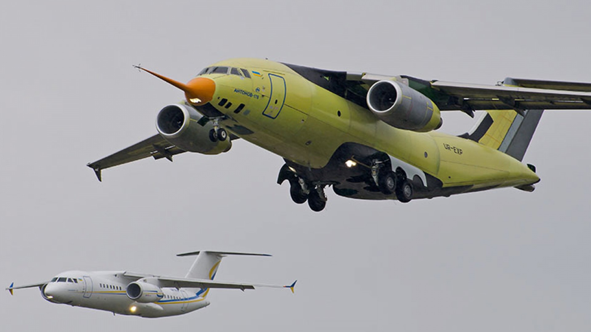 Ан 178. Самолет АН 178. Антонов АН-178. АН 178 шасси.